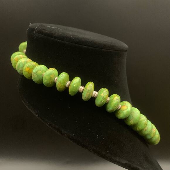 Vintage Green Copper Turquoise Necklace - Picture 11 of 16